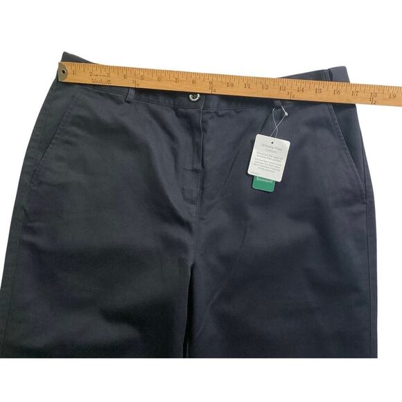 LL Bean Classic Fit Bayside Twill Straight Leg Pant Women's Size 14 M/T black - Picture 5 of 7